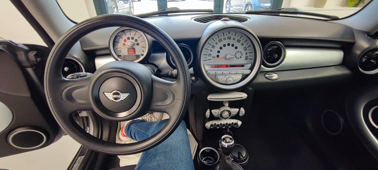Mini 1.4 16V Ray G