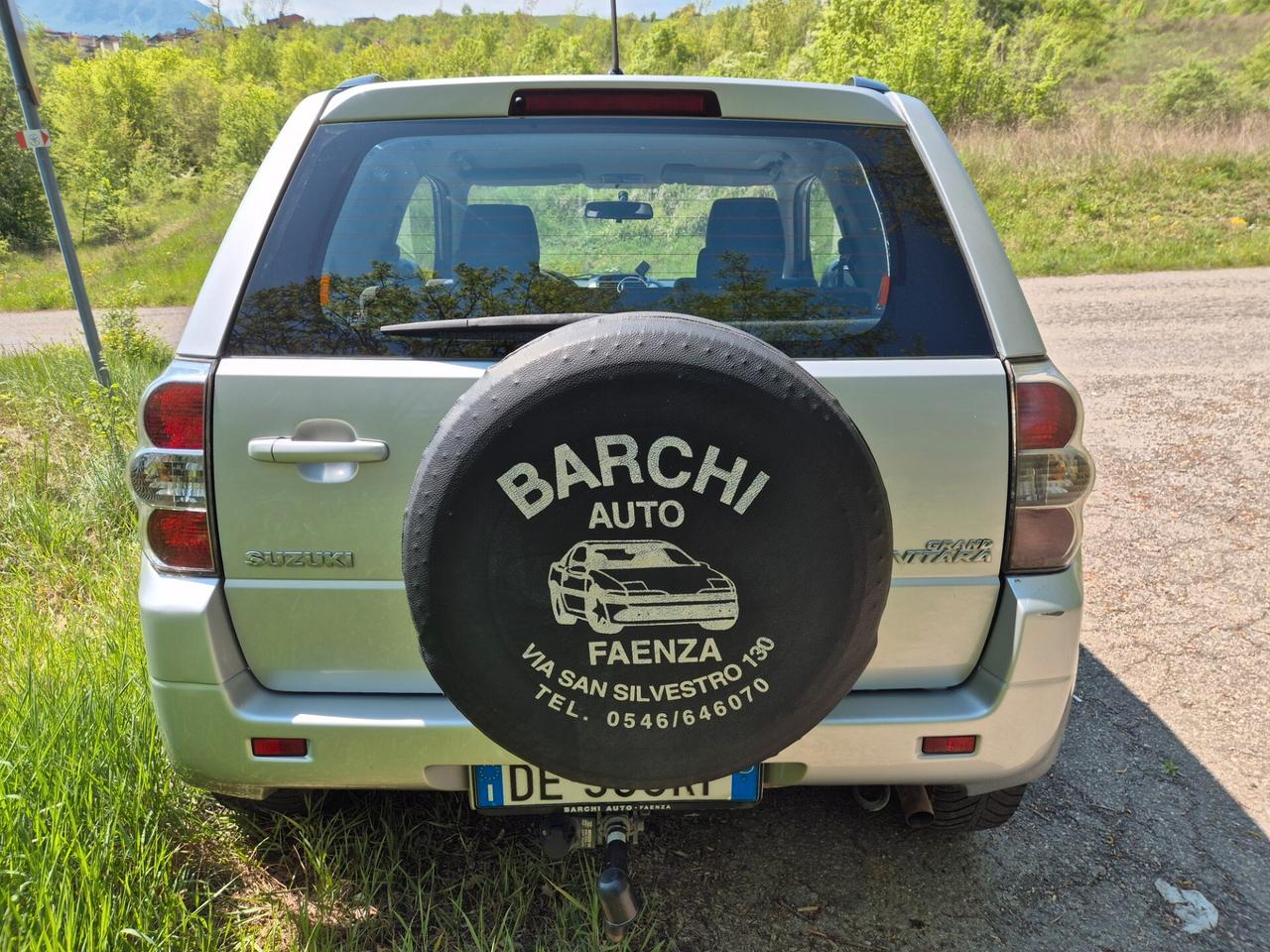 Suzuki Grand Vitara 1.9 DDiS 3 porte