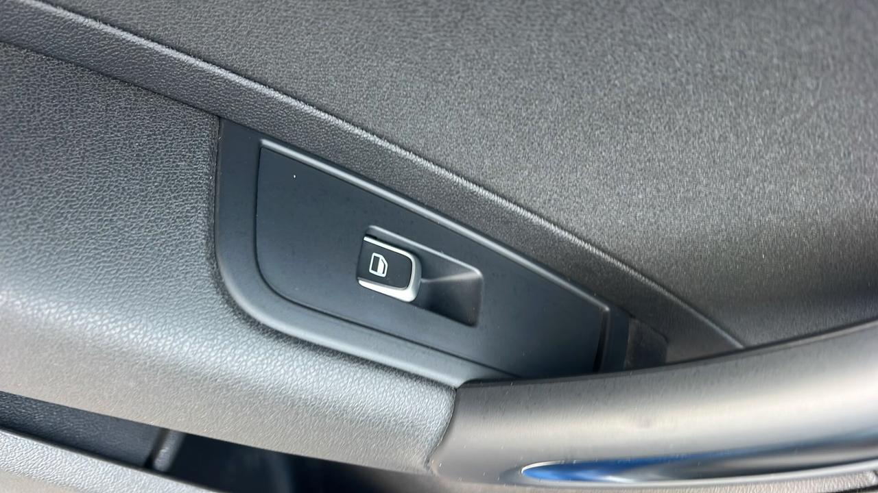 Audi A1 SPB 1.4 TDI ultra S-LINE neopatentati