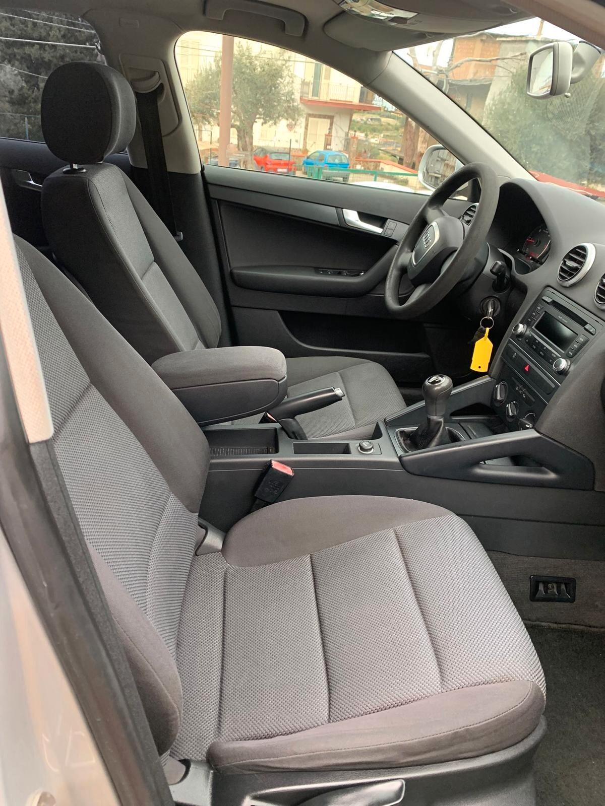 Audi A3 1.6 TDI 90 CV CR F.AP. Attraction