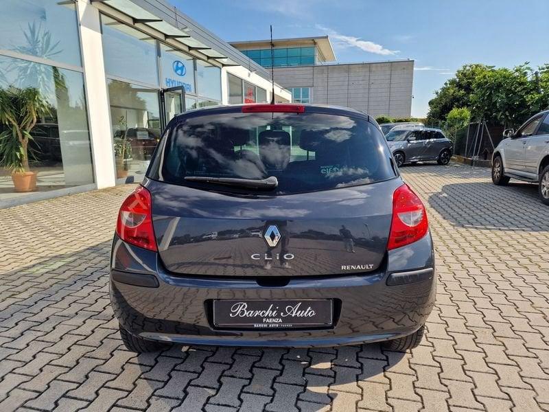 Renault Clio Clio 1.2 16V 5 porte Le Iene