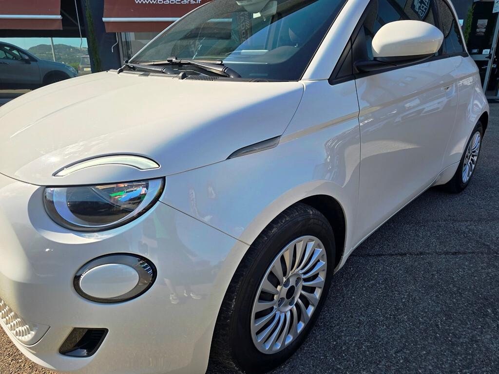 Fiat 500 500e 42 kWh Icon CON PREZZO REALE