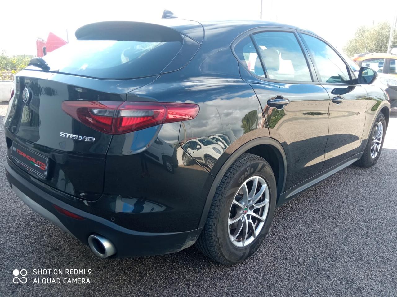Alfa Romeo Stelvio 2.2 Turbodiesel 160 CV AT8 RWD Sport-Tech