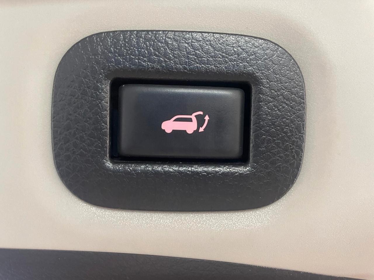 Nissan X-Trail dCi 150 2WD Tekna 7 posti