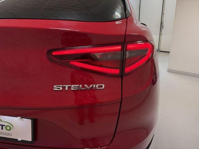 Alfa Romeo Stelvio Stelvio 2.0 Turbo 280 CV AT8 Q4 Super