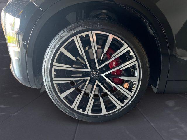 MASERATI Grecale MY25 MHEV 250 CV AWD Modena