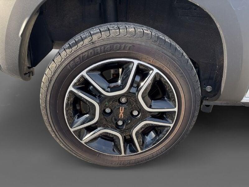 Dacia Spring Extreme Electric 65