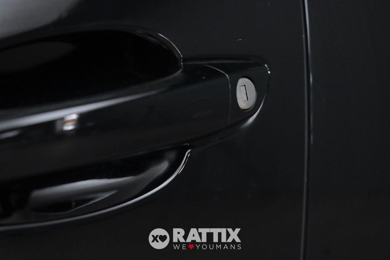 Peugeot 3008 1.6 Hybrid 225CV GT Pack e-EAT8 + tetto apribile