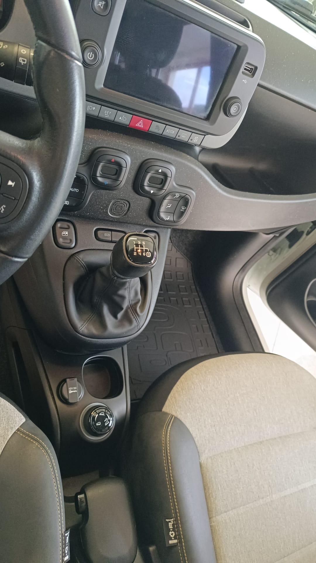 FIAT PANDA CROSS 0.9 TWIN AIR 4X4 4WD