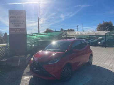 Toyota Aygo 1.0 VVT-i 69 CV 3 porte x-clusiv