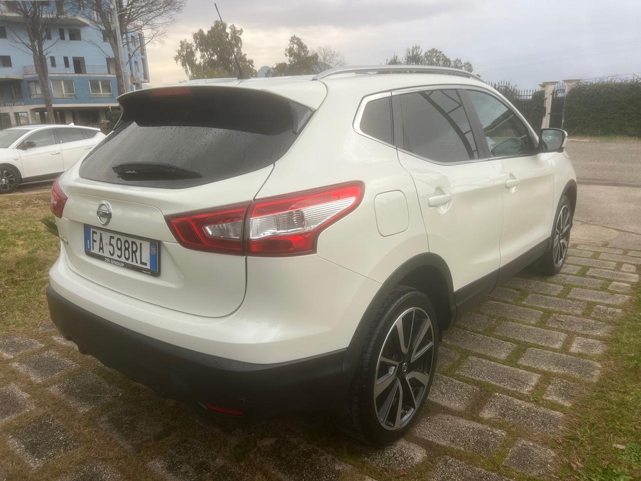Nissan Qashqai 1.6dCi 130CV Tekna-2015"FULL"
