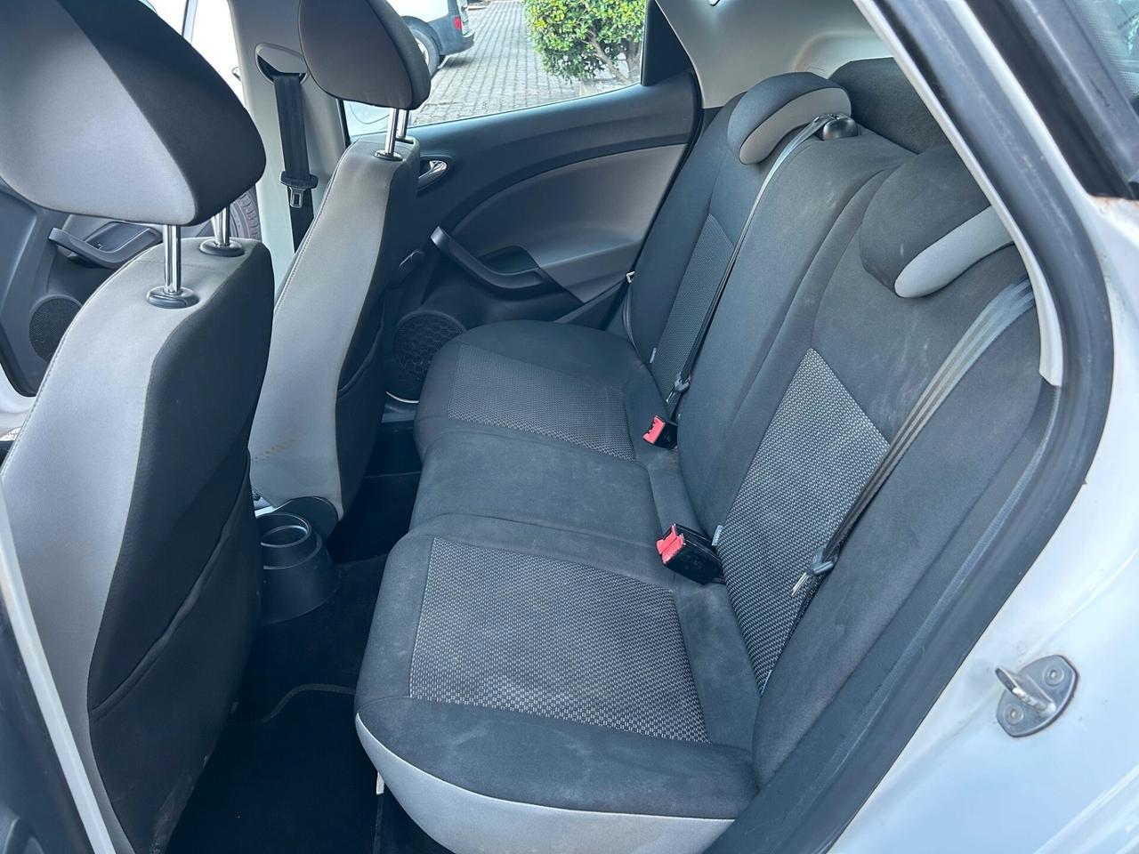 SEAT Ibiza 5p 1.4 tdi cr 75cv MOTORE RUMOROSO