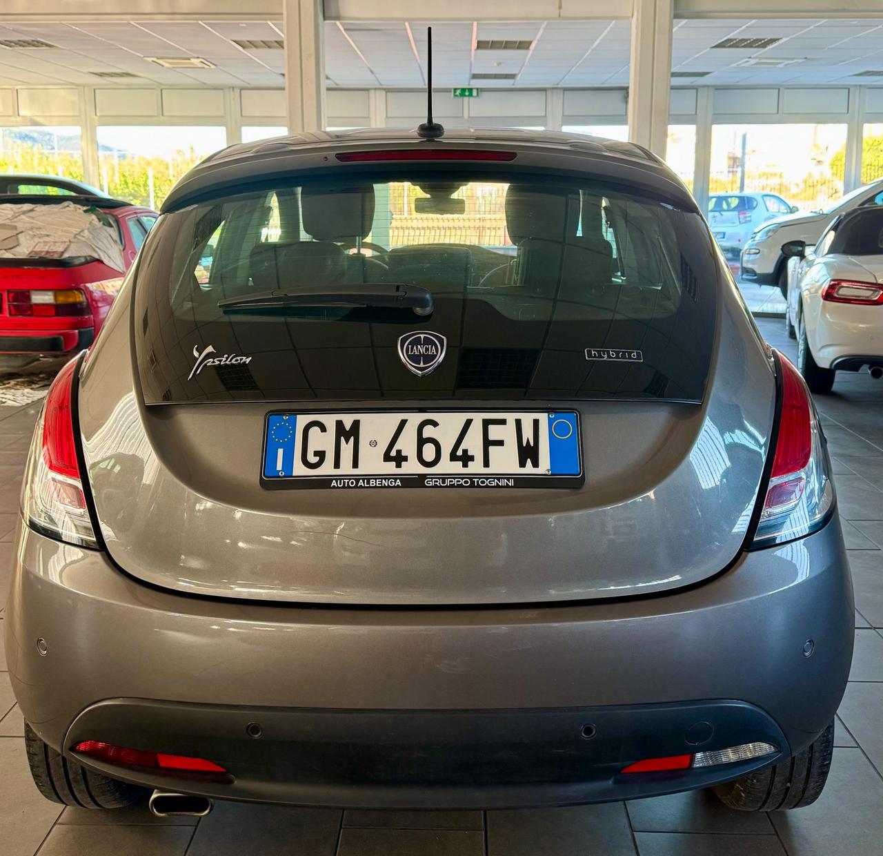 Lancia Ypsilon 1.0 FireFly 5 porte S&S Hybrid Gold