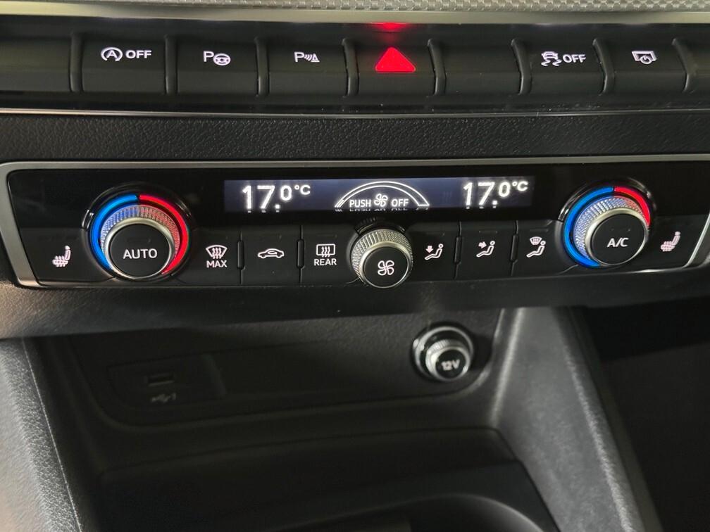 Audi Q2 35 1.5 tfsi Advanced s-tronic Led App conn Cam Pano 17"