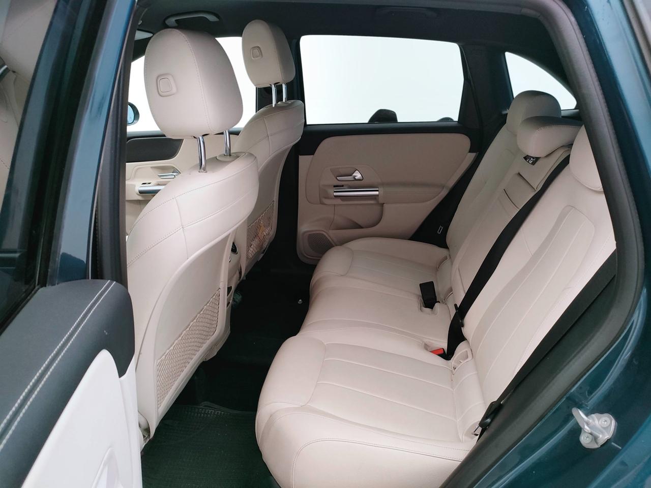 Mercedes-Benz Classe B - W247 2018 - B 180 d Sport Plus auto