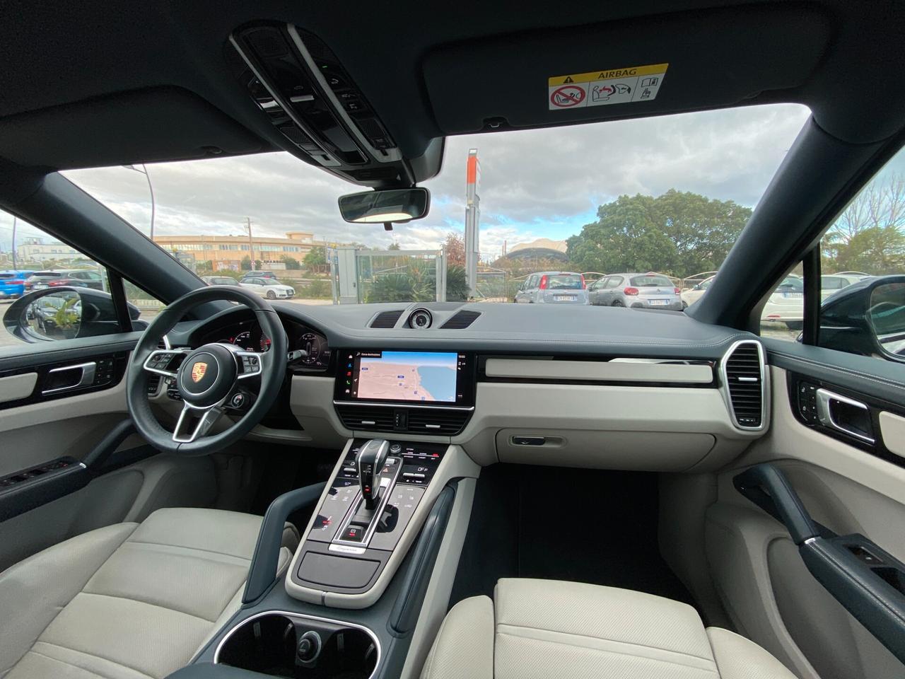 Porsche Cayenne Coupe 3.0 V6 tiptronic