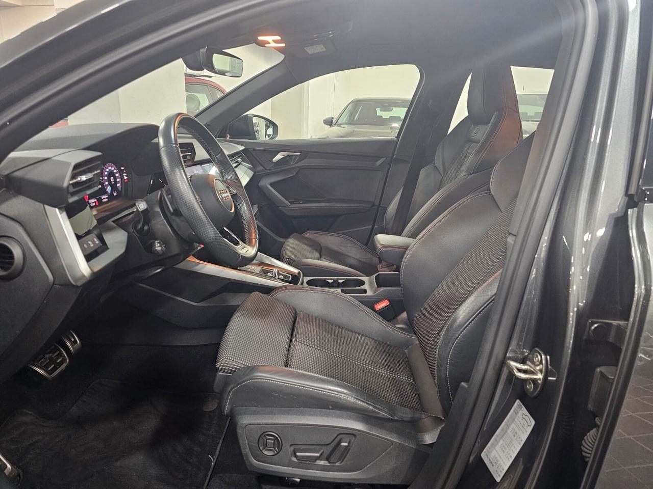 NUOVA AUDI A3 SPORTBACK S-LINE 35 TDI 150CV S-TRONIC IDENTITY BLACK