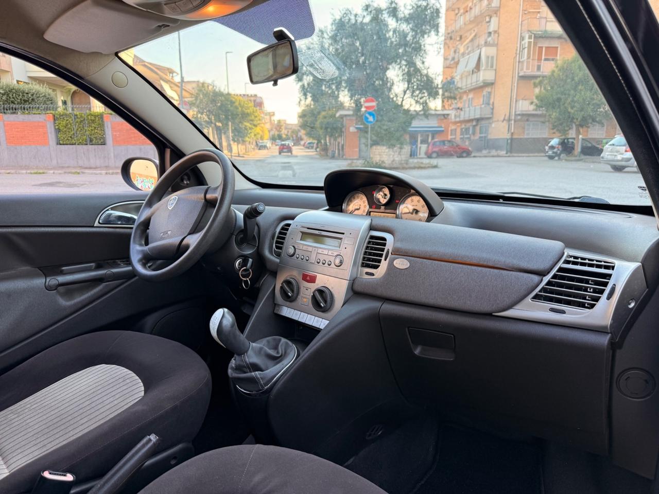 Lancia Ypsilon Restayling 1.3 MJT 75 CV Platino Full km150mila
