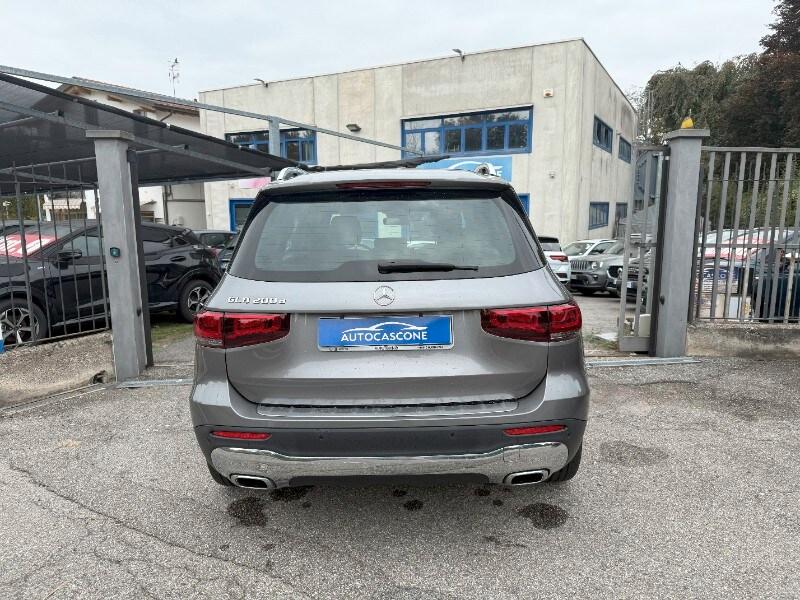 MERCEDES GLB (X247) GLB 200 d Automati...
