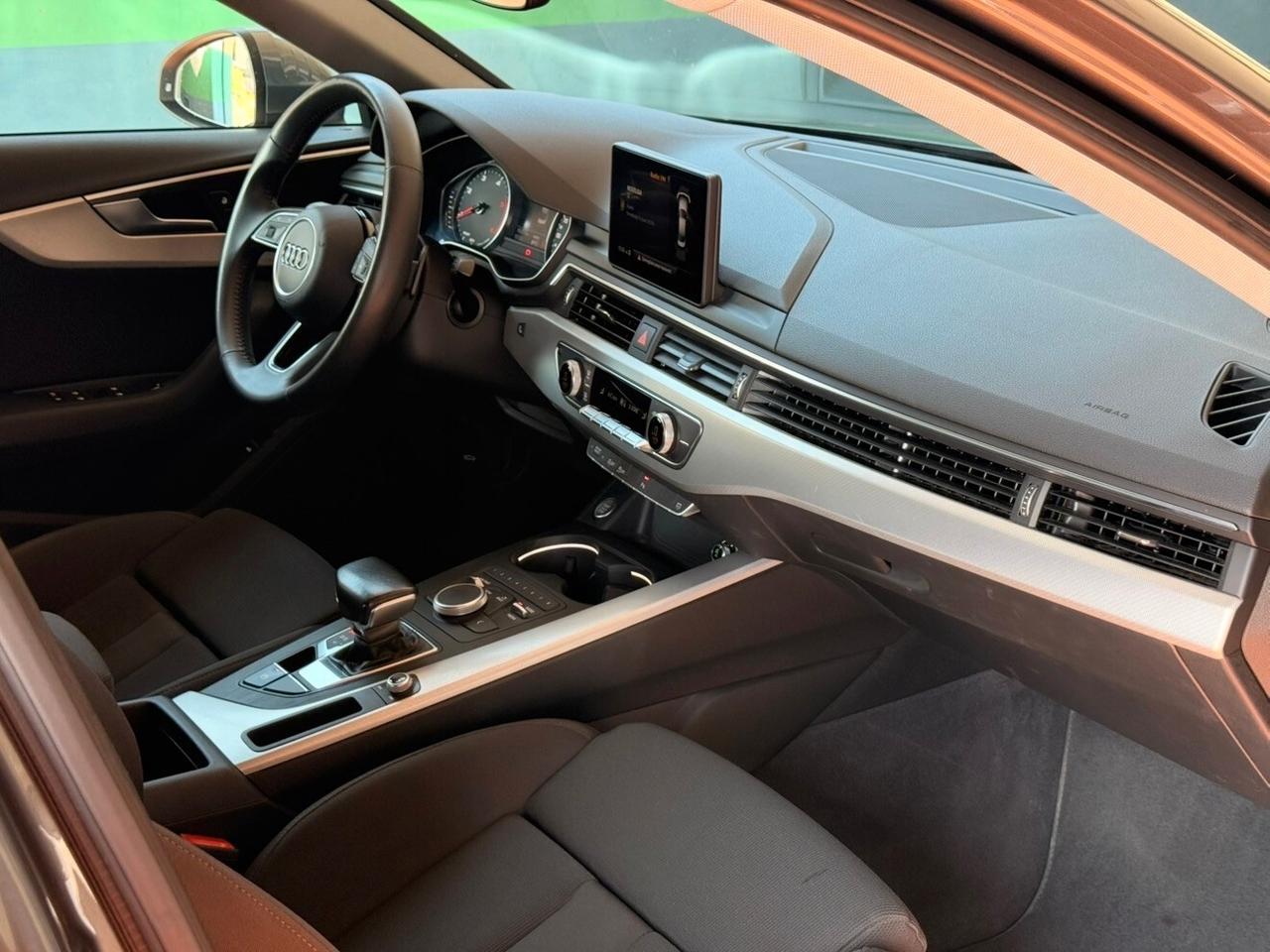 Audi A4 35 TDI S tronic Sport