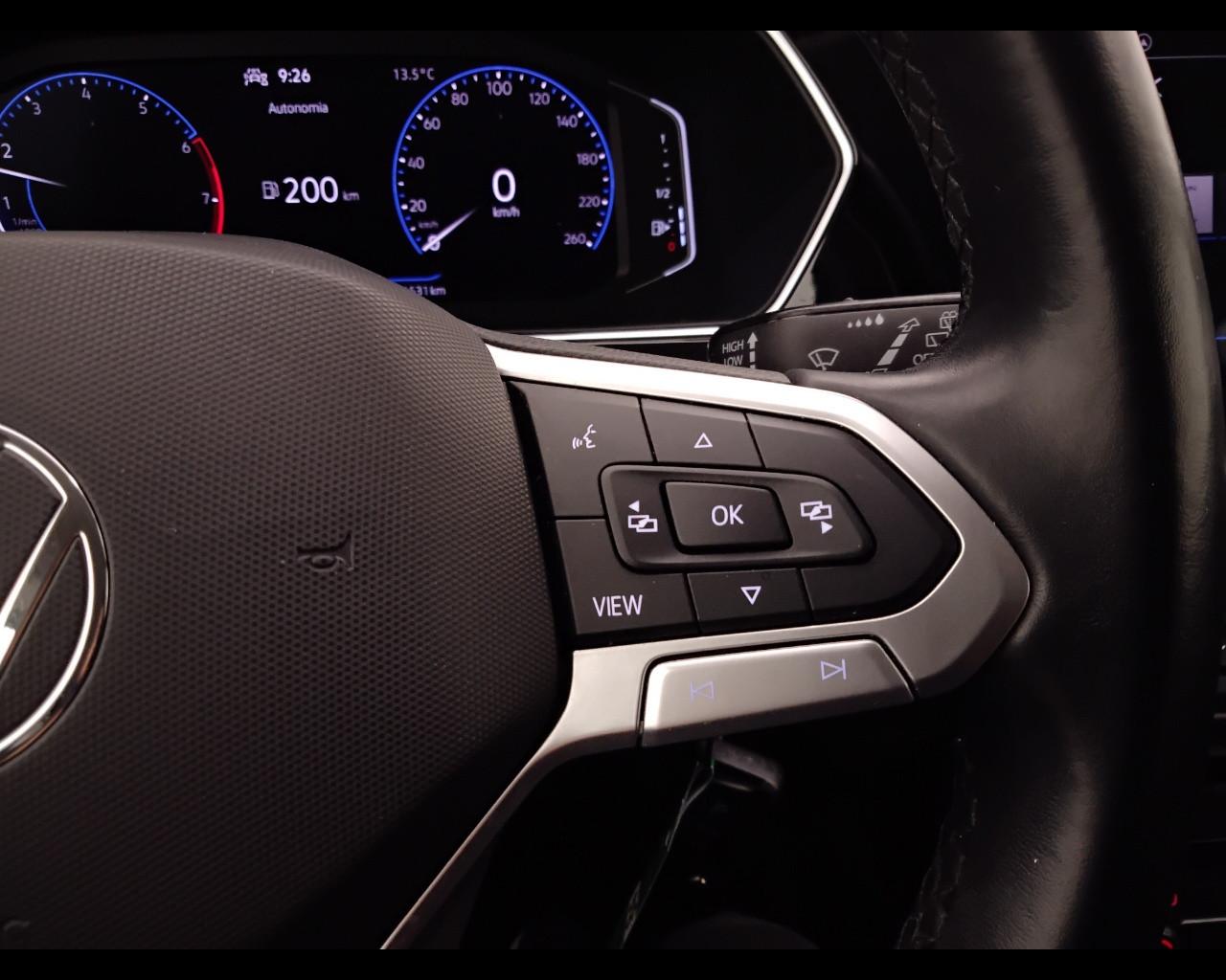 VOLKSWAGEN T-Cross 2019 - T-Cross 1.0 tsi Advanced 110cv