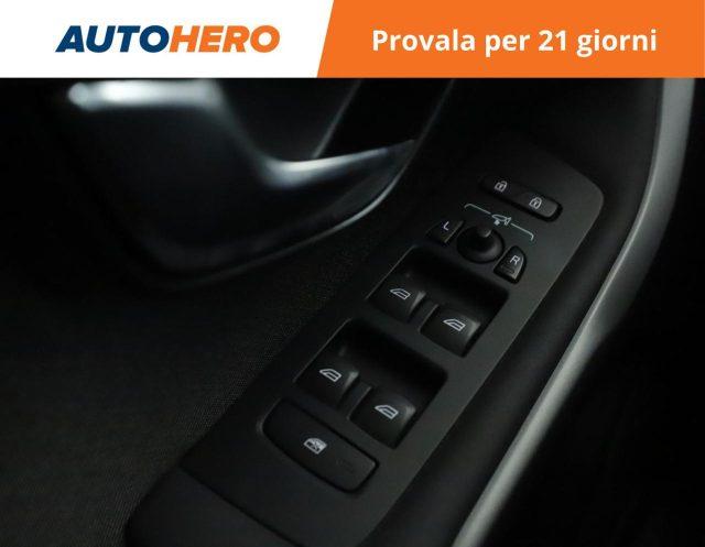 VOLVO V40 Cross Country T4 AWD Geartronic Business