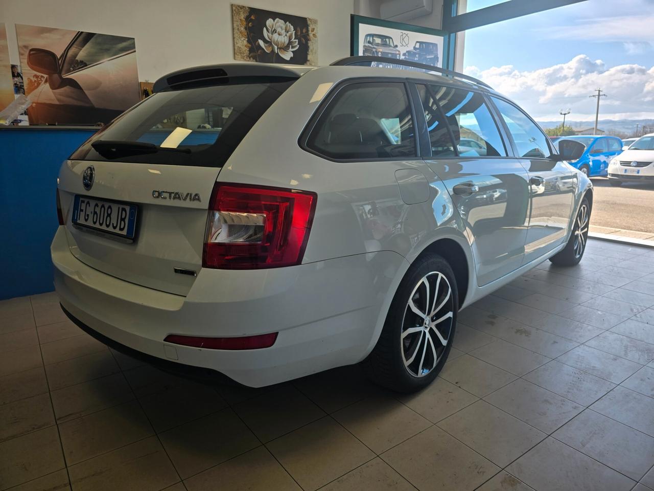 Skoda Octavia 1.4 TSI DSG Wagon Ambition G-Tec