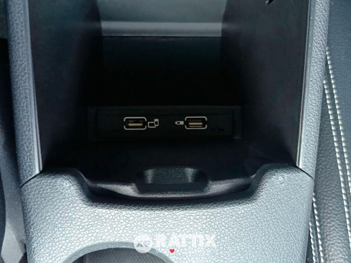 Mercedes-Benz A 180 1.6 122CV Premium