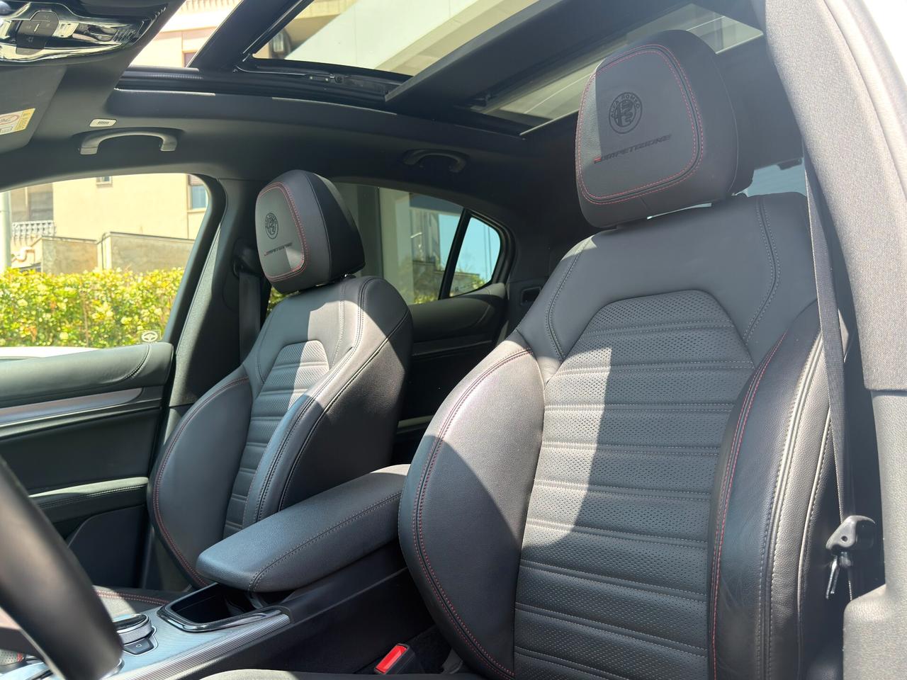 Alfa Romeo Stelvio 2.0 Turbo 280 CV AT8 Q4 Competizione
