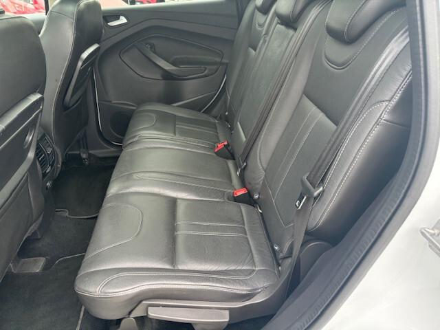 Ford Kuga 2.0 TDCI 140 CV 4WD Titanium