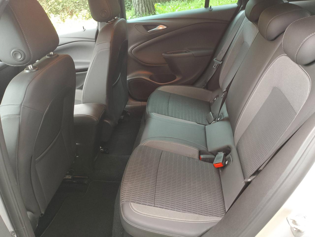 Opel Astra 1.5 CDTI 105 CV S&S Sports Tourer Business Elegance