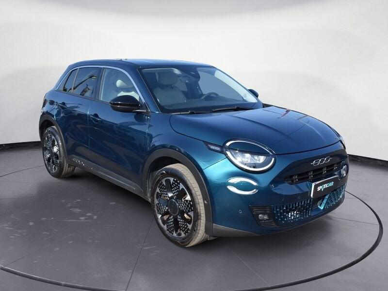 FIAT 600 1.2 Hybrid 110cv La Prima