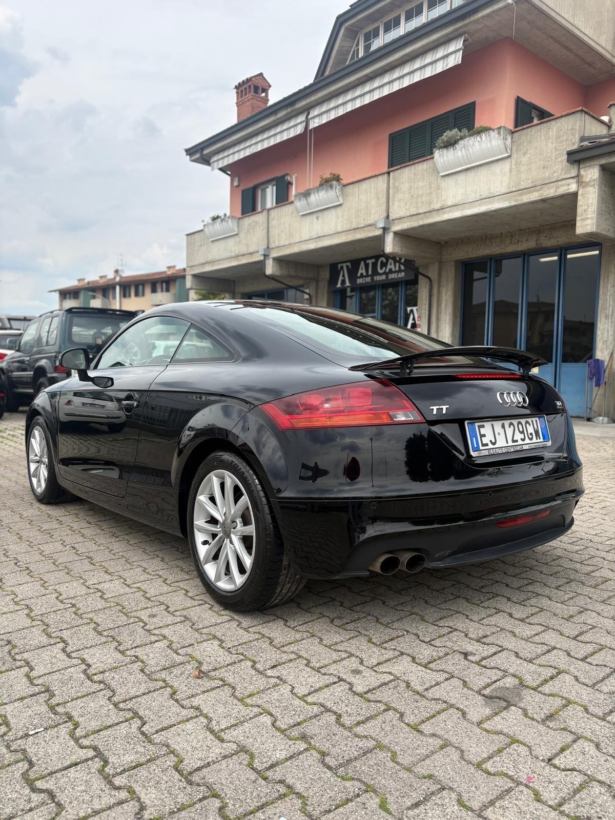 Audi TT Coupé 2.0 TDI quattro Advanced plus