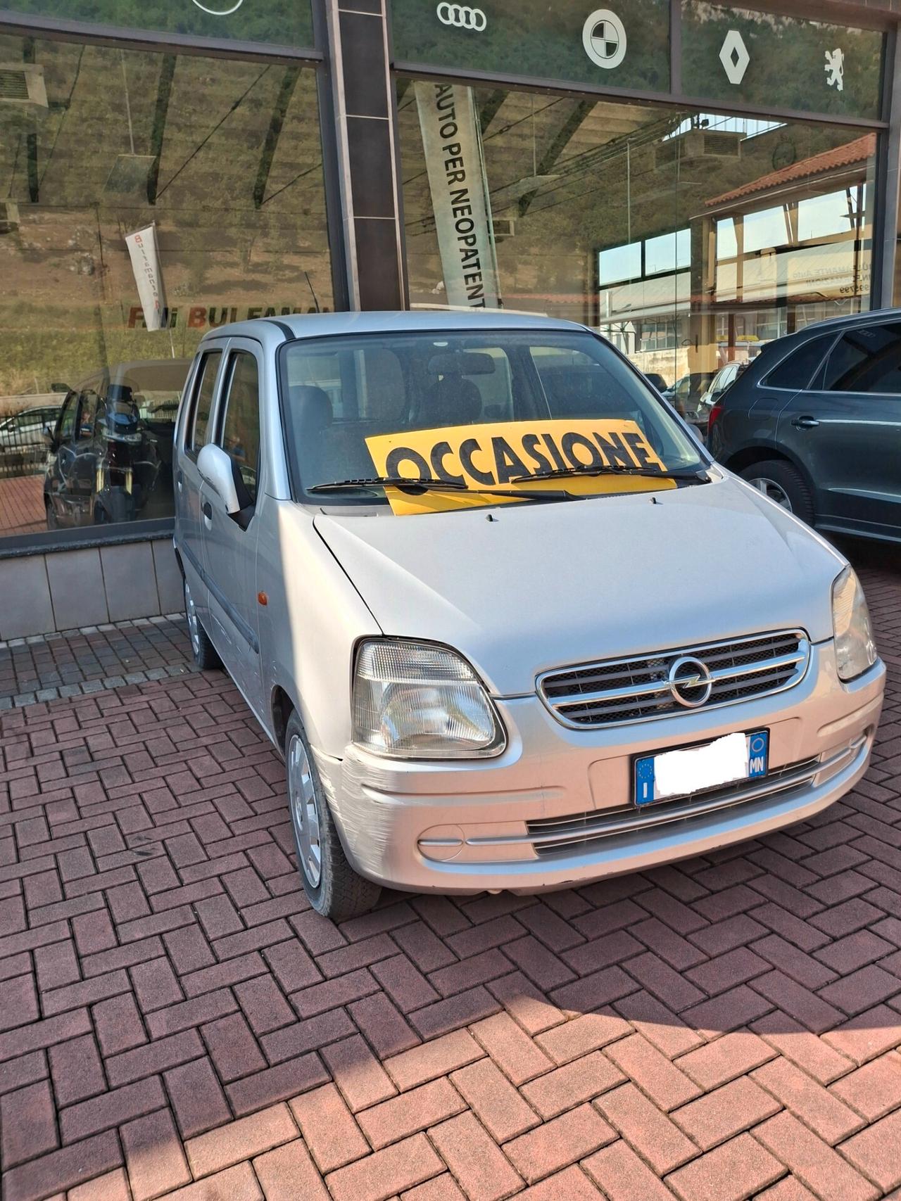Opel Agila 1.2 16V Comfort