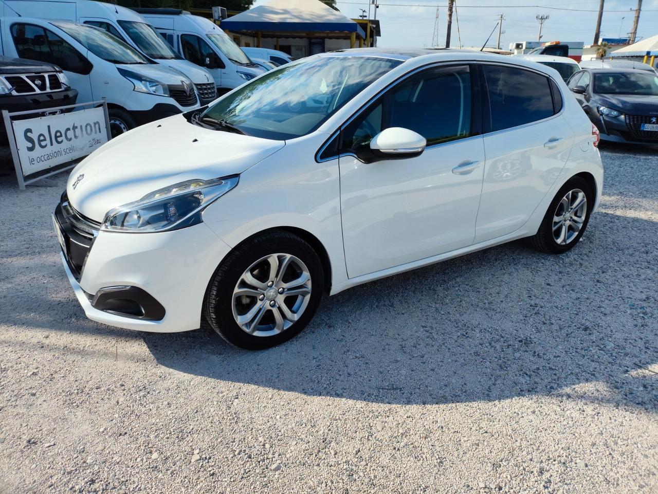 Peugeot 208 PureTech 82 5 porte Allure GPL