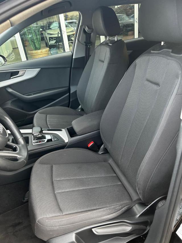 AUDI A4 Avant 30 TDI/136 CV S tronic NEO PATENTATO