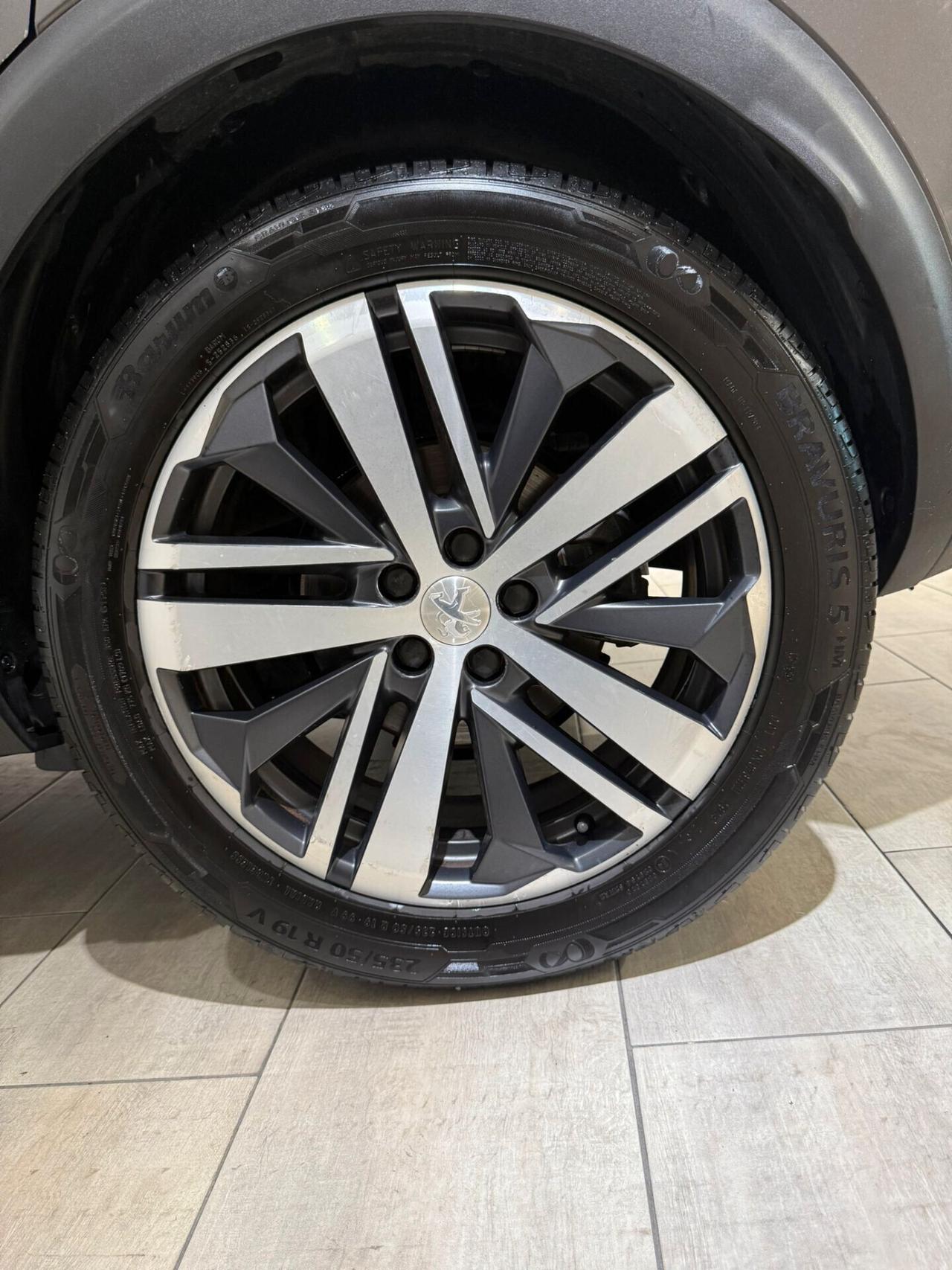 PEUGEOT 3008 BLUEHDI 180 S&S EAT8 GT 2018 CON SOLI 110.000 KM