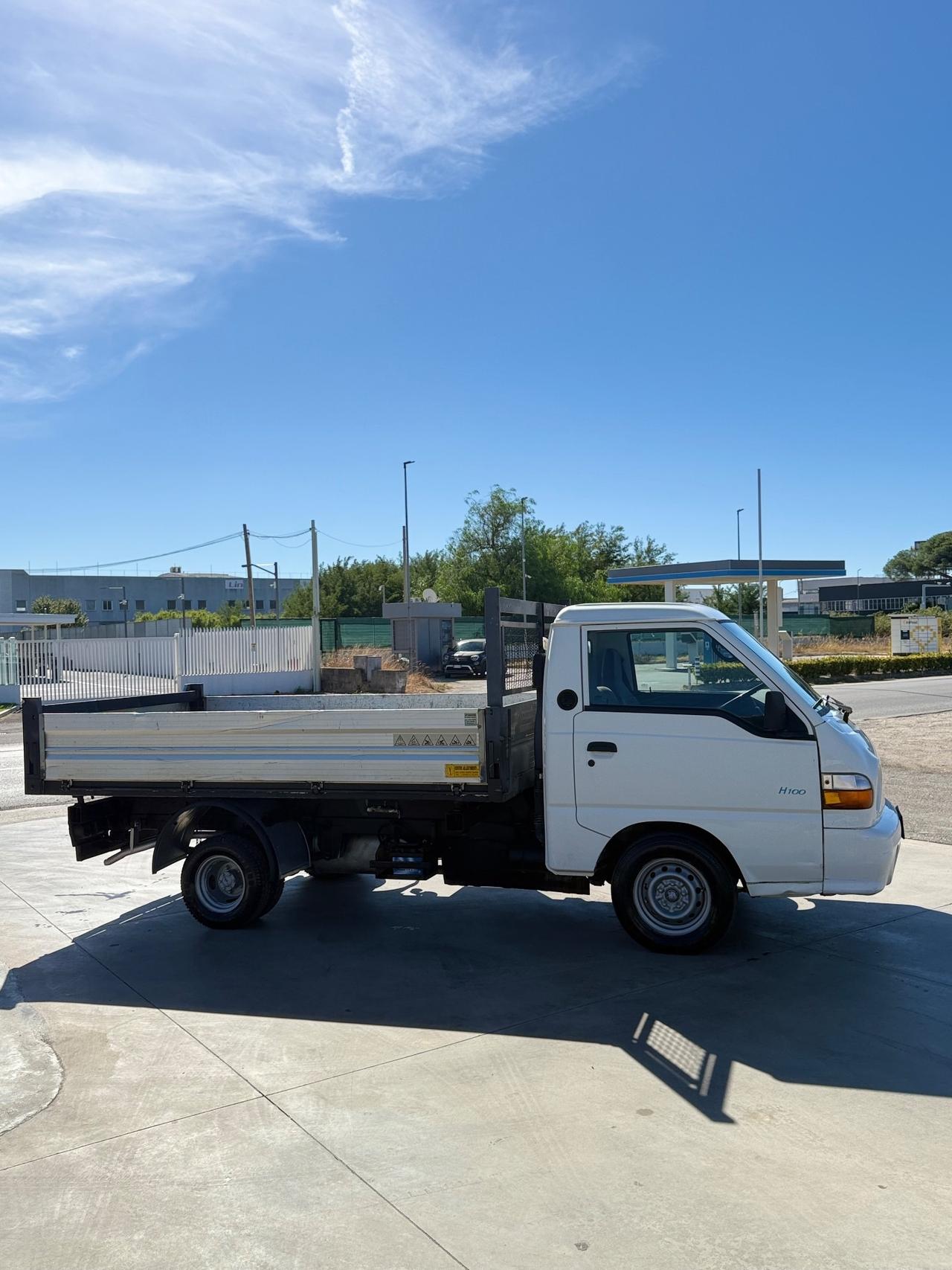 Hyundai H 100 2.5 turbodiesel Ribaltabile