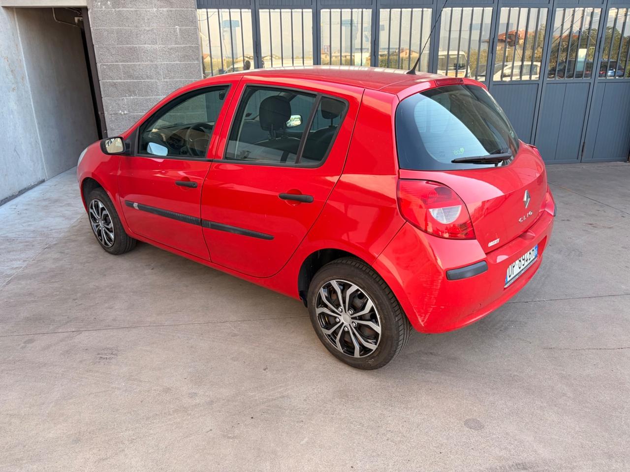 Renault Clio Storia 1.2 5 porte Confort