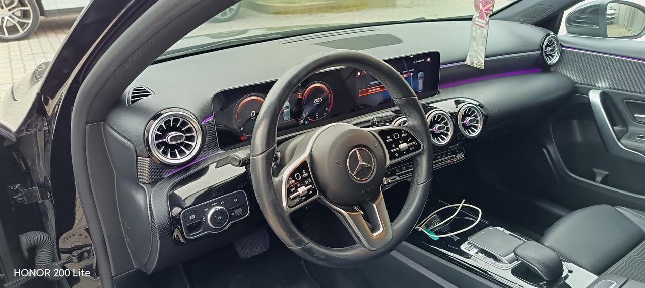 MERCEDES CLASSE A 180 d Sport Extra auto