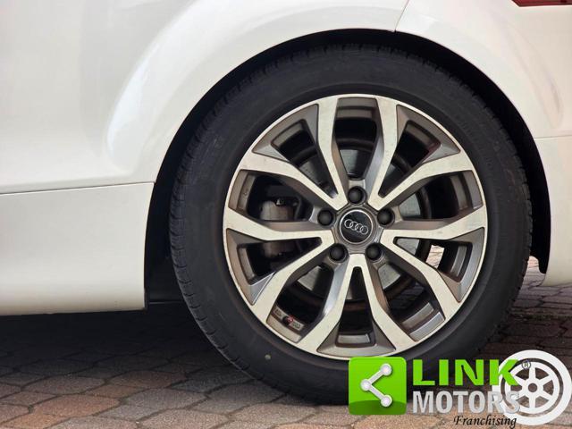 AUDI TT 2.0 TFSI 200 CV S Tronic S Line