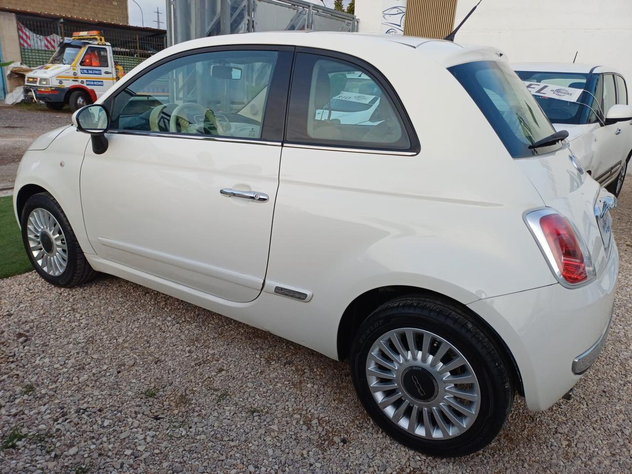 Fiat 500 1.2 Lounge 150MILA KM - 2013