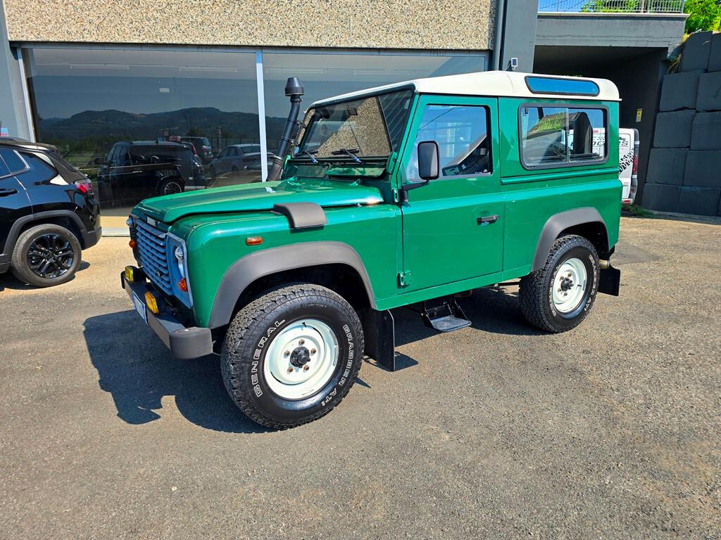Land Rover Defender 90 2.5 Td5 Station Wagon E