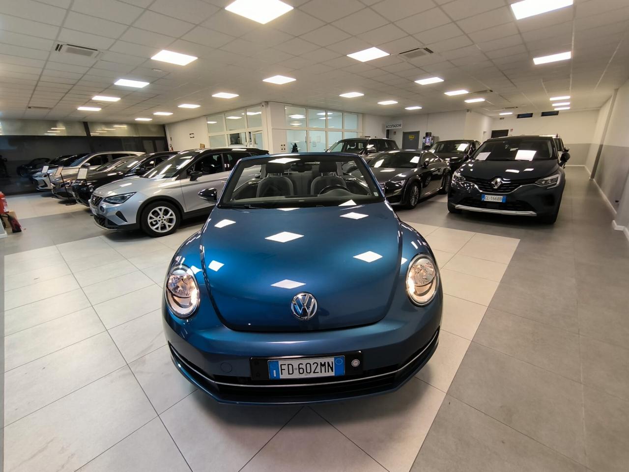 Volkswagen Maggiolino 2.0 TDI Sport BlueMotion Technology *UNIPRO*TAGL.CERTIFICAT