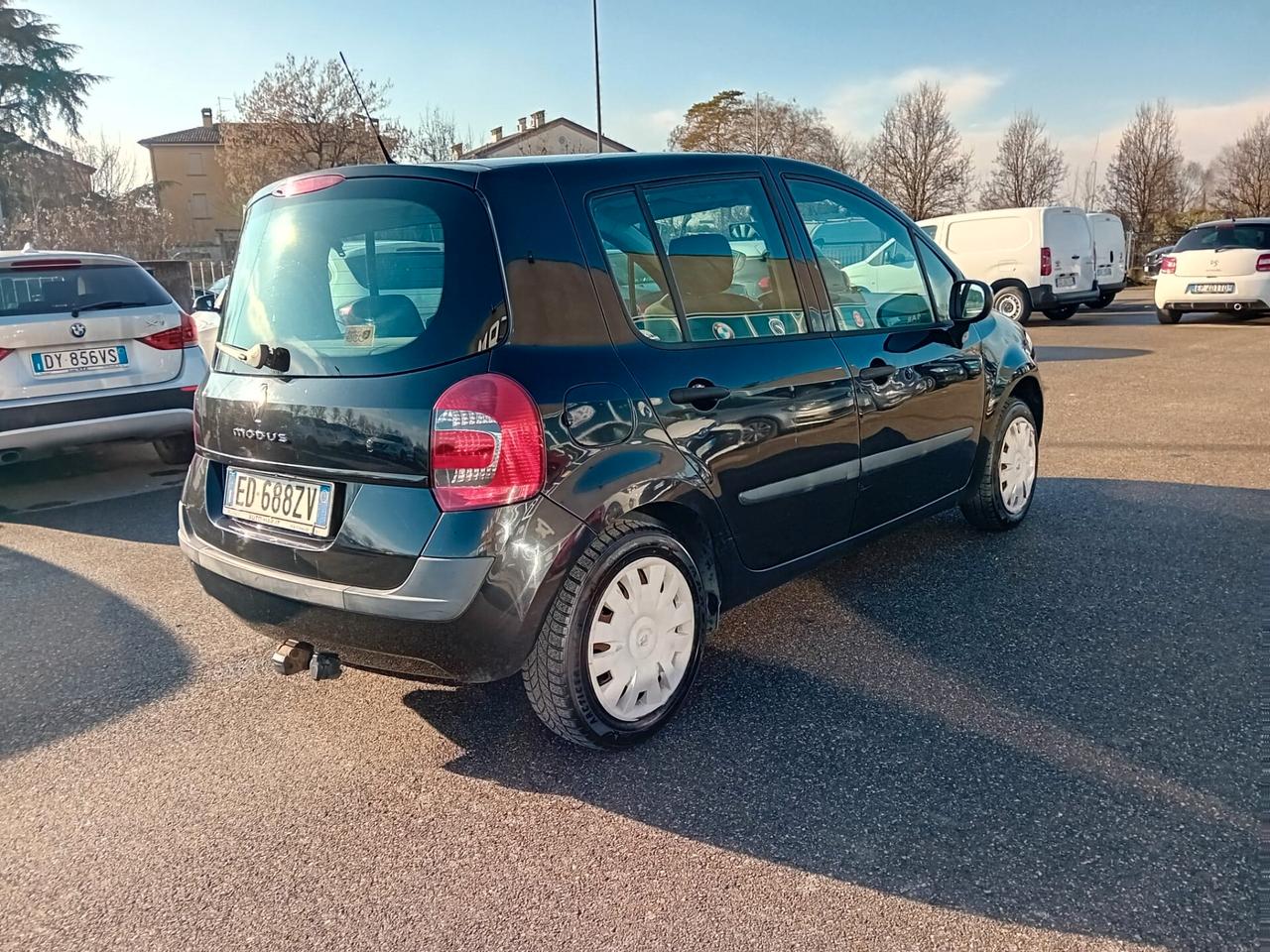 Renault Modus 1.2 16v 75 cv E4 GANCIO TRAINO