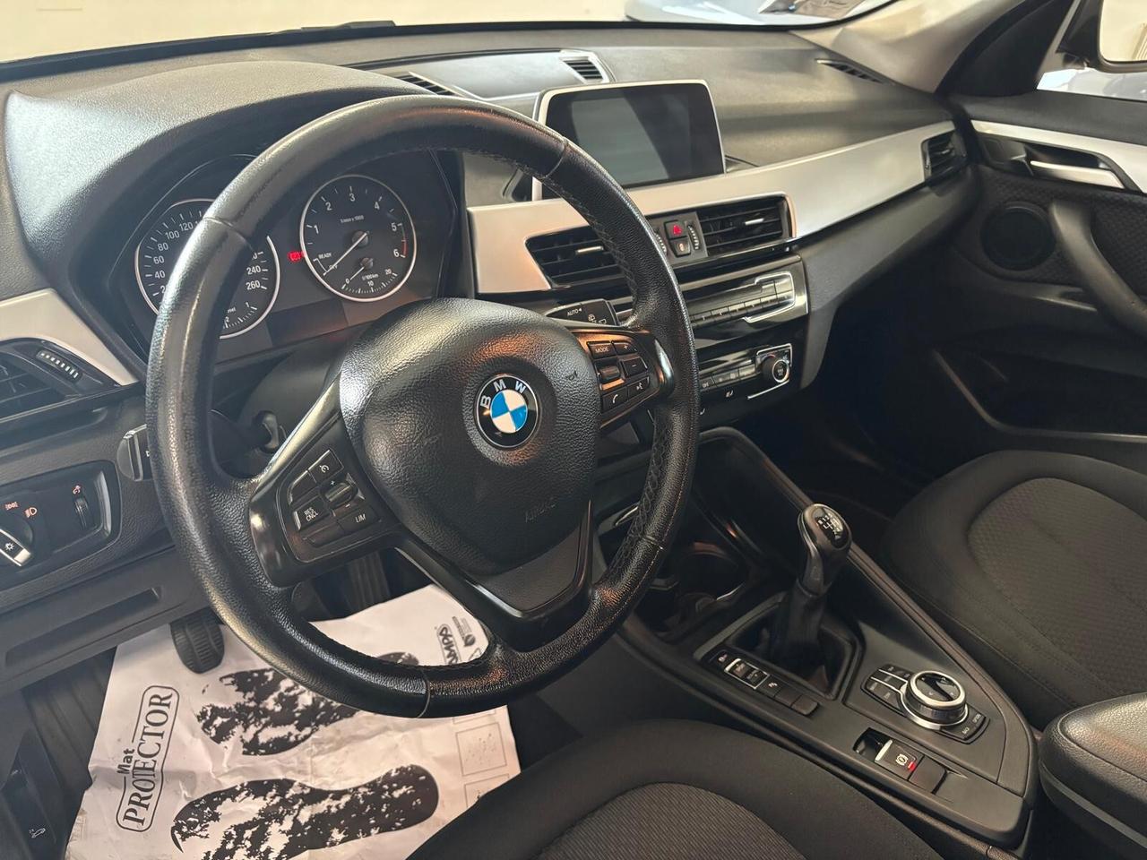 BMW X1 ANNO 2017 DS 1.6 ADATTA NEOPATENTATI KM 144 MILA