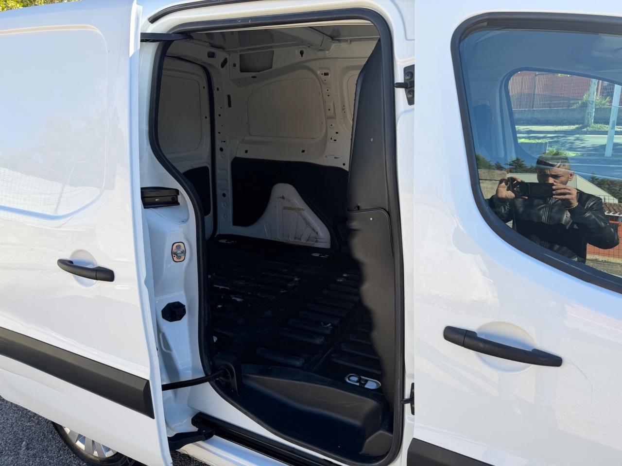 Citroen Berlingo 1.5 hdi 75 cv 3 posti Club L1
