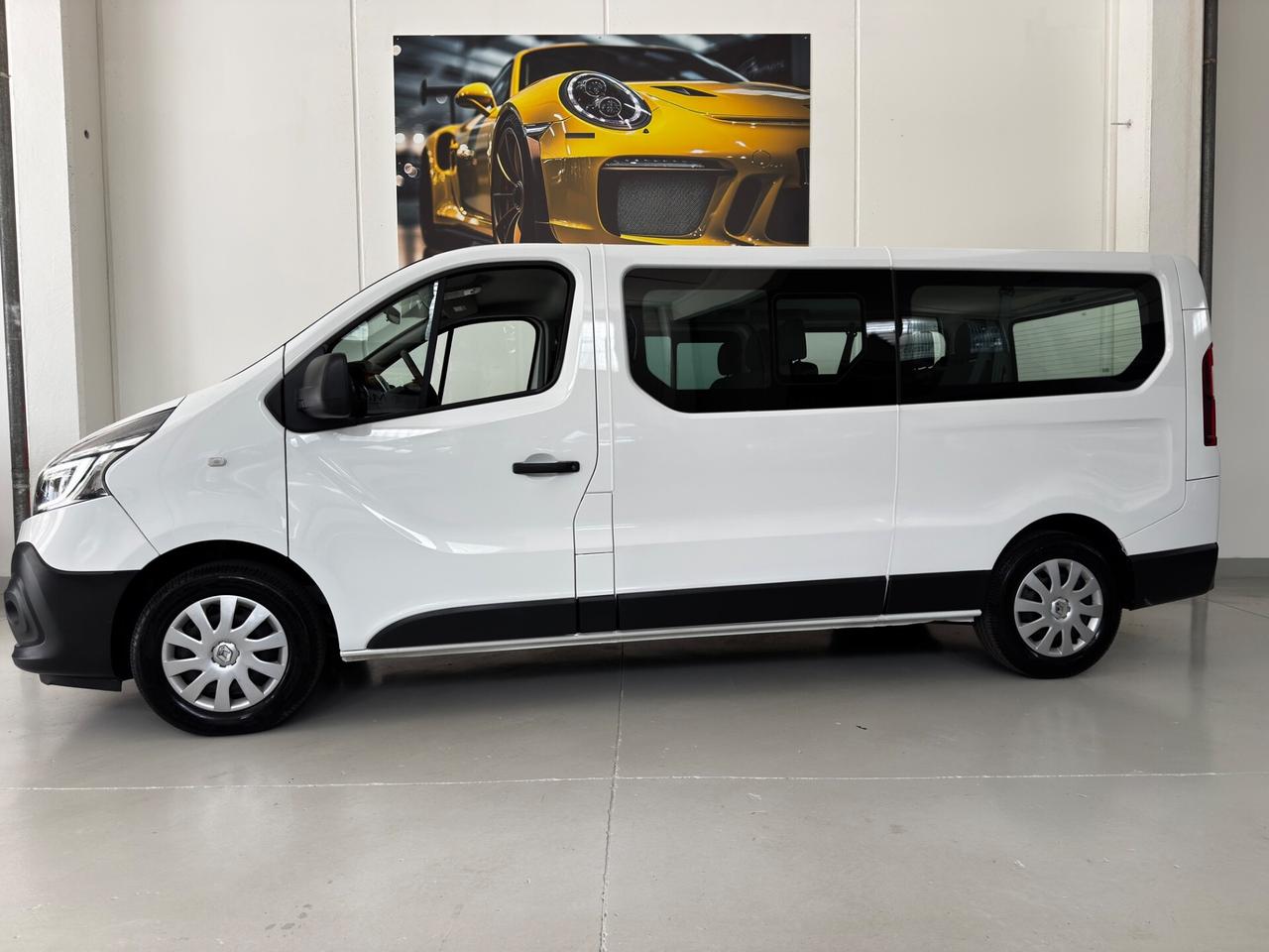 Renault Trafic T27 2.0 dCi 120CV PC-TN Zen N1