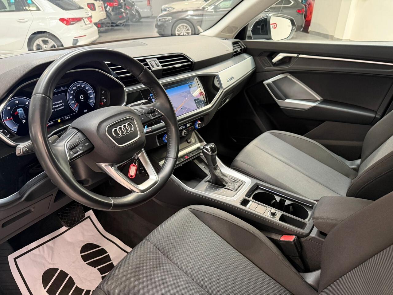 Audi Q3 35 TDI S tronic Business TETTO APRIBILE