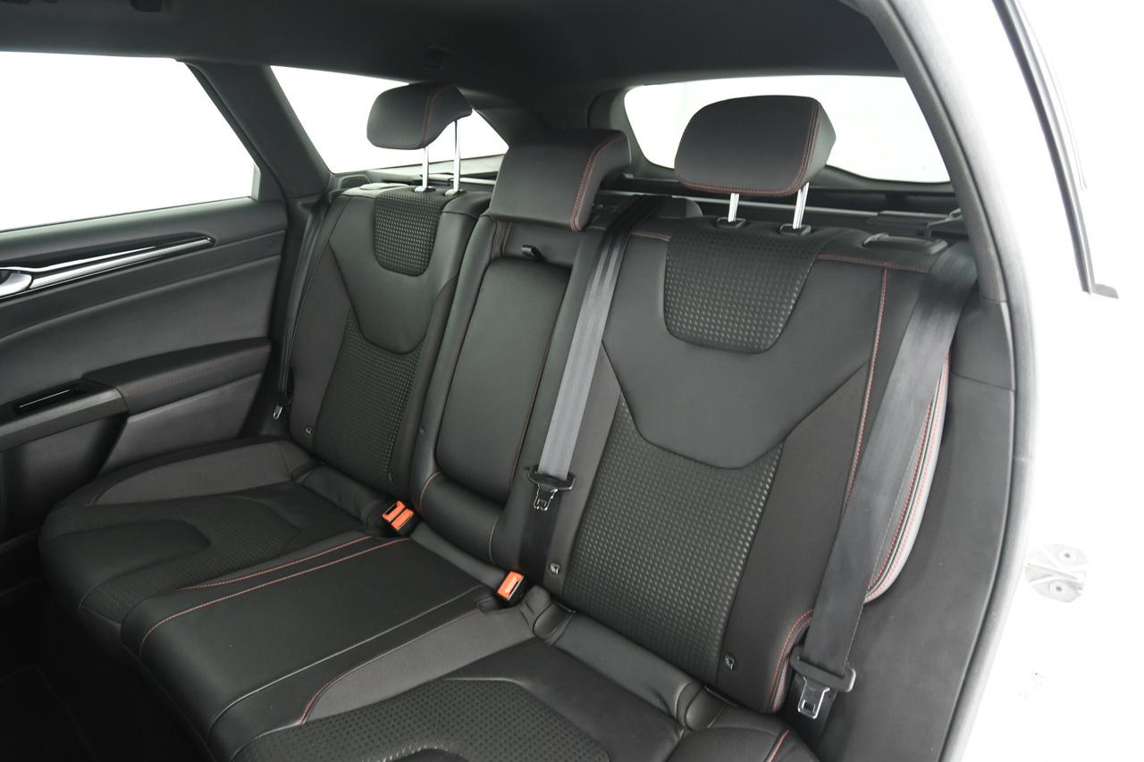 FORD Mondeo SW 2.0 hybrid ST-Line Business ecvt NEOPATENTATI+CAMERA
